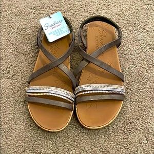 Sketchers sandals